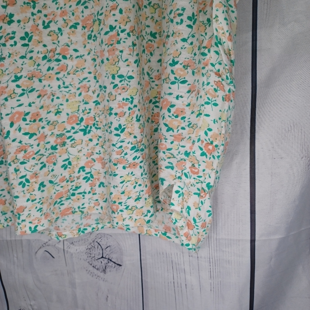 Lucky Brand V-Neck Floral Print Women's Button Down Top - Picture 12 of 12